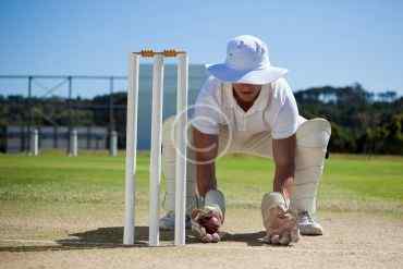 How do you become the world’s leading cricket player?